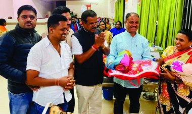 डांस, मस्ती व पार्टी छोड़कर युवाओं ने मानव सेवा एवं गौ सेवा कर किए नये साल का स्वागत