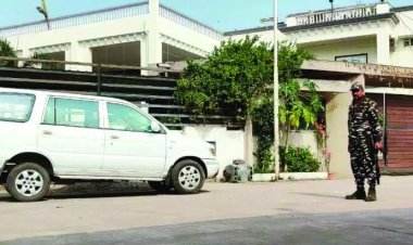 छत्तीसगढ़ में आईटी की कार्रवाई है जारी, रायपुर-दुर्ग से 3 करोड़ कैश व जेवरात जब्त