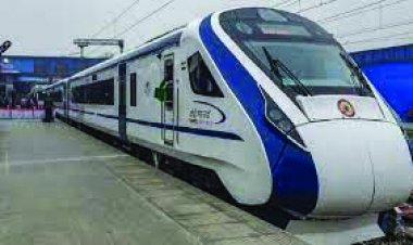 वंदे भारत में बीड़ी पीने वाले वेंडर पर 1700 का जुर्माना