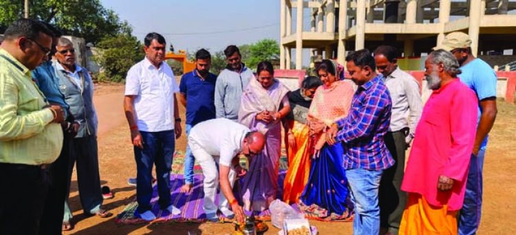 पार्षदनिधि से बनेगा शीतला मंदिर प्रांगण का बाऊन्ड्रीवाल