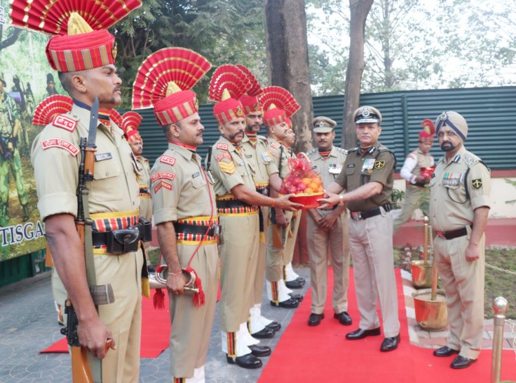 सीमा सुरक्षा बल ने हर्षोल्लास से मनाया 74 वाँ गणतंत्र दिवस