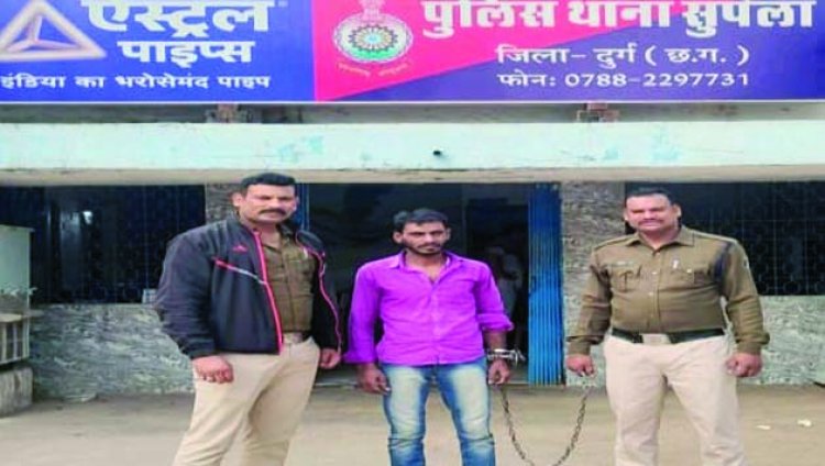 नशीली टेबलेट बेचते इस युवक को सुपेला पुलिस ने पकड़ा