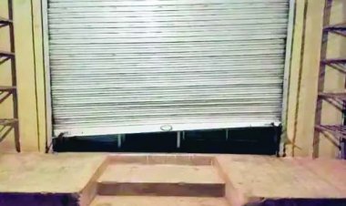एक ही रात तीन सराफा दुकानों में चोरी