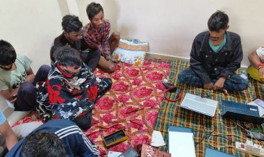 अभी-अभी दुर्ग पुलिस ने अम्बिकापुर में संचालित महादेव सट्टा के 2 ठिकानों पर छापा मार 11 को पकड़ा, देखे वीडियो