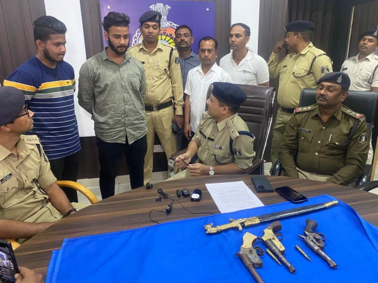 भिलाई में 3 कट्टा देशी, 1 तलवार, 1 चाकू, 2 जिंदा कारतूस सहित 2 गिरफ्तार