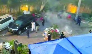 इमरान खान के समर्थकों और पुलिस के बीच हिंसक झड़प जारी, झड़प में हुए कई घायल