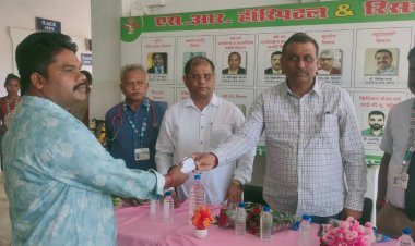 एस.आर.हॉस्पिटल ने 54 मरीजों को किया नि:शुल्क चश्मा वितरण