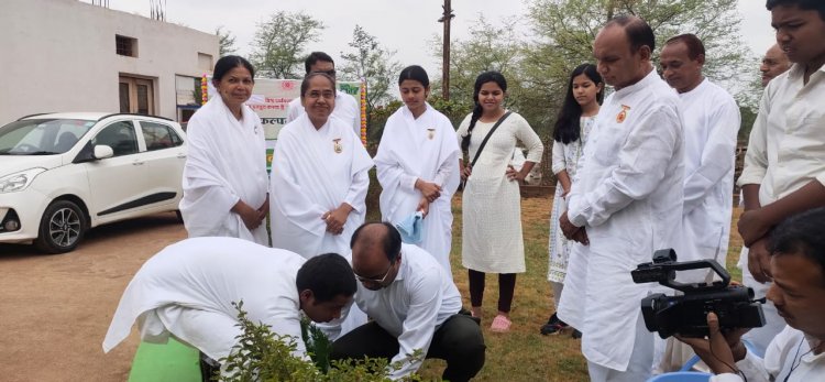 मातेश्वरी जगदंबा की पुण्य स्मृति दिवस पर हुए विविध आयोजन