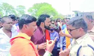 दुर्ग ब्रेकिंग: अभी-अभी बजरंग दल के दो गुट आपस में भिड़े, कट्टा जब्त