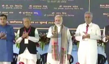 प्रधानमंत्री मोदी ने रायपुर में 5 राष्ट्रीय राजमार्ग परियोजनाओं का किया लोकार्पण और शिलान्यास