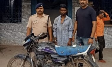 लूट के मामले में शातिर अपराधी गिरफ्तार,चाकू एवं पेचकश दिखाकर लूट ले गया था मोबाईल