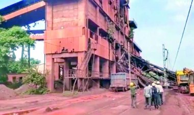 दल्लीराजहरा माइंस में कन्वेयर बेल्ट गिरने से हुआ बड़ा हादसा, मालगाड़ी की 2 बोगियां क्षतिग्रस्त