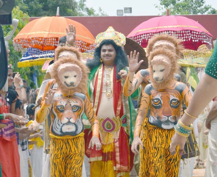 छत्तीगसगढ़ में केरल की संस्कृति, विरासत एवं परंपरा को प्रदर्शित करता भव्य आर्ट इंडीग्रेटेड एक्जीविशन