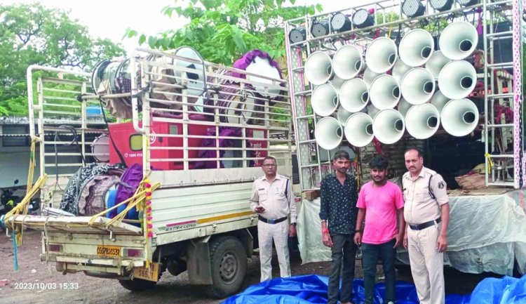 प्रतिबंध के बावजूद देर रात तक बजाता रहा डीजे, सूचना पर पहुंची दुर्ग पुलिस ने चलाया कानून का डंडा