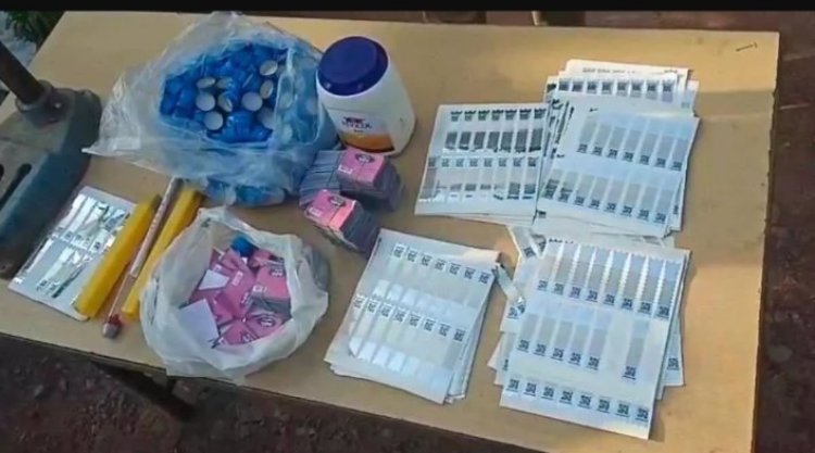 नकली शराब फैक्ट्री में पुलिस की दबिश, 24 पेटी नकली शराब जब्त, 5 गिरफ्तार
