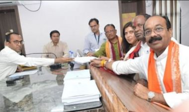 सरोज पांडेय को चुनाव आयोग का नोटिस