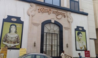 महादेव सट्टा ऐप मामले में बड़ा एक्शनः रायपुर, दुर्ग, भिलाई, कांकेर और राजनांदगांव समेत 30 जगहों पर एक साथ कार्रवाई, दुर्ग में सहेली ज्वेलर्स और सांखला ज्वेलर्स संचालक के ठिकानों पर भी पड़ा छापा 