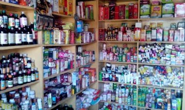 रायपुर-दुर्ग सहित कई जिलों में मेडिकल स्टोर पर छापा, इन दवा दुकानों से संदेहास्पद दवाओं और फूड सप्लिमेंट के नमूने जब्त