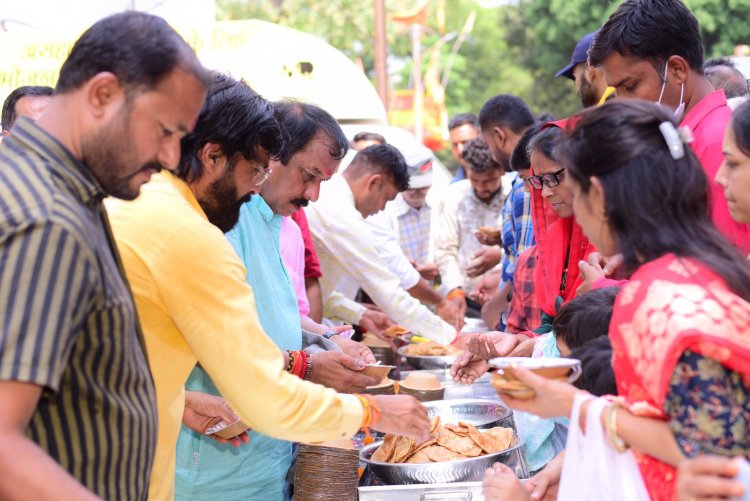 अन्नपूर्णा भोजन रथ से असहाय और गरीबों को निःशुल्क मिलेगा भोजन, कोई नहीं सोएगा भूखा