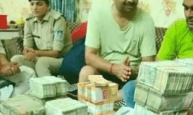 CBI ने छापा मार बरामद किए 4 करोड़ रुपए कैश