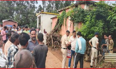 दुर्ग संभाग में सरपंच की गला रेतकर हत्या, पोस्टमैन के बेडरूम में मिली लाश 