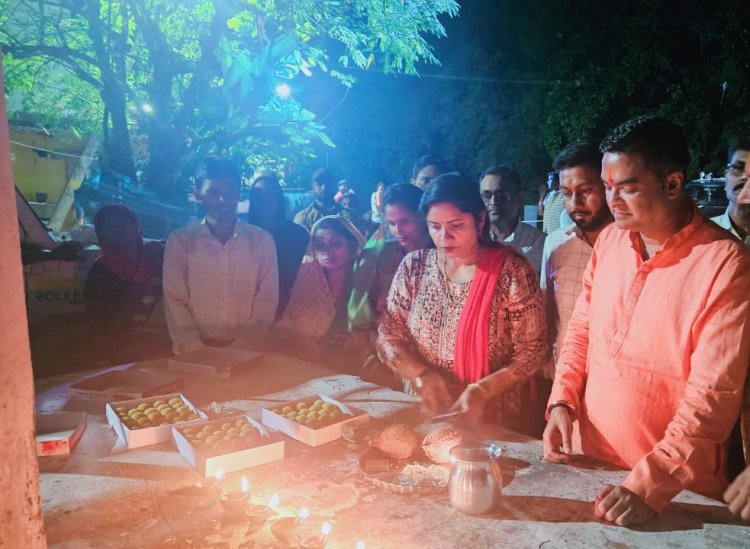 रक्षाबंधन पर जैतखाम को रक्षा सूत्र बांध विधायक रिकेश सेन ने की पूजा अर्चना, कहा- "मिनी गिरोधपुरी धाम के लिए जल्द की जाएगी शुरुआत