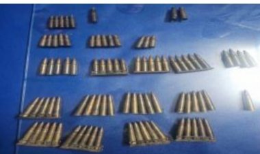 इस होटल के सामने नाली में मिली अत्याधुनिक राइफल की 86 गोलियां