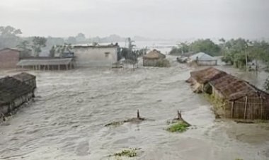 बाढ़ की चपेट में 200 गांव, सात तटबंध टूटे, डेढ़ लाख से अधिक लोग प्रभावित