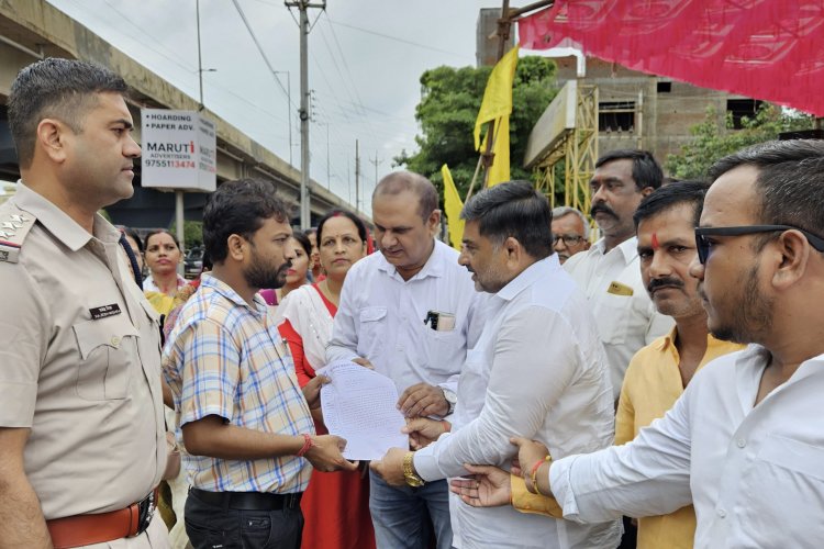 सर्व यादव समाज ने मुख्यमंत्री से की विधायक देवेंद्र यादव की निःशर्त रिहाई की मांग 