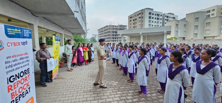 राज्यव्यापी साइबर जन जागरूकता के लिए दुर्ग पुलिस द्वारा चलाया जा रहा व्यापक जागरूकता अभियान 