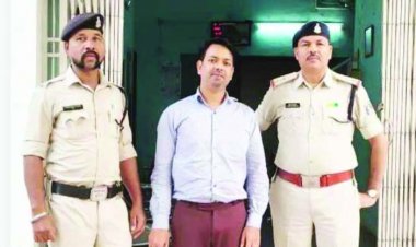 8 लाख रुपए ठगी का आरोपी भिलाई में पकड़ा गया, दूसरे आरोपी की तलाश जारी