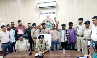 शातिर बाइक चोर गिरोह का फर्दाफश, एक नाबालिग सहित 5 आरोपी गिरफ्तार