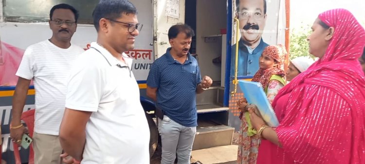 देवी अहिल्या बाई होलकर की 300वीं जयंती के उपलक्ष्य में स्वच्छता दीदीयों के साथ परिचर्चा, स्वास्थ्य परीक्षण भी कराया