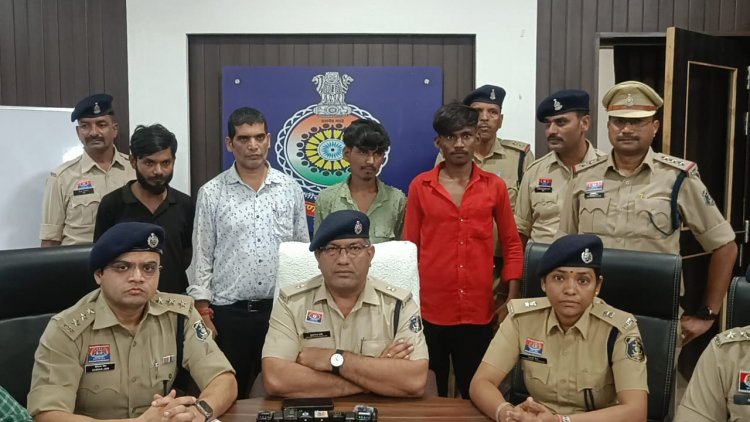 इडली डोसा बनाने वाला बेच रहा था प्रतिबंधित नशीली टेबलेट, सिन्हा दवा दुकान के संचालक सहित 4 गिरफ्तार