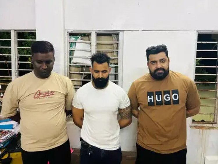 रिपोर्टिंग के दौरान पिस्टल की नोक पर मीडियाकर्मियों के साथ मारपीट, पत्रकारों ने मुख्यमंत्री आवास का किया घेराव, तीन बाउंसर गिरफ्तार 