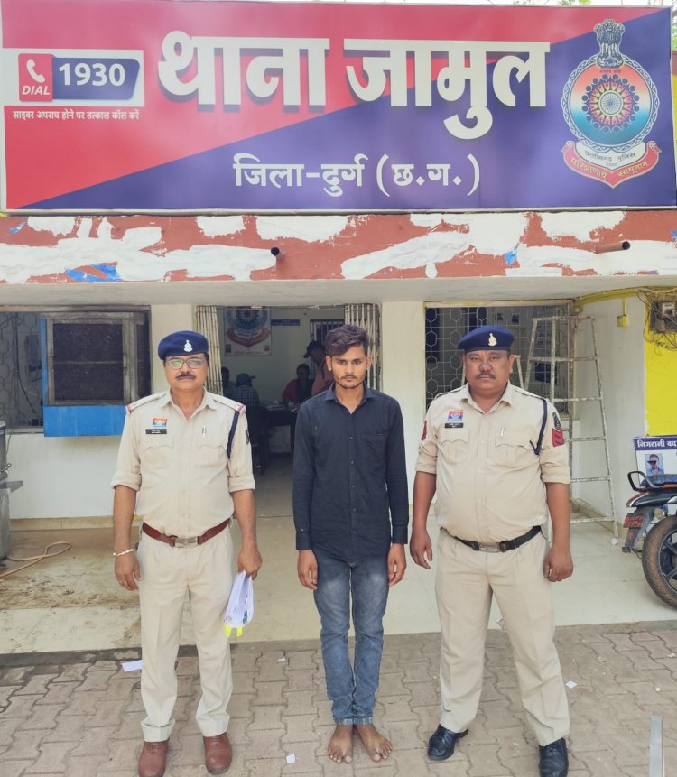 ट्रक ट्रेलर से लोहे के सरिया और 8 टायर चोरी करने वाला आरोपी 4 साल बाद पकड़ा गया