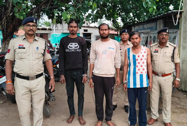 शराब पीने के लिए रुपए नहीं देने पर मॉर्निंग वाॅक में निकले हुडको निवासी निगम कर्मचारी पर चाकू से जानलेवा हमला, तीन आरोपी गिरफ्तार