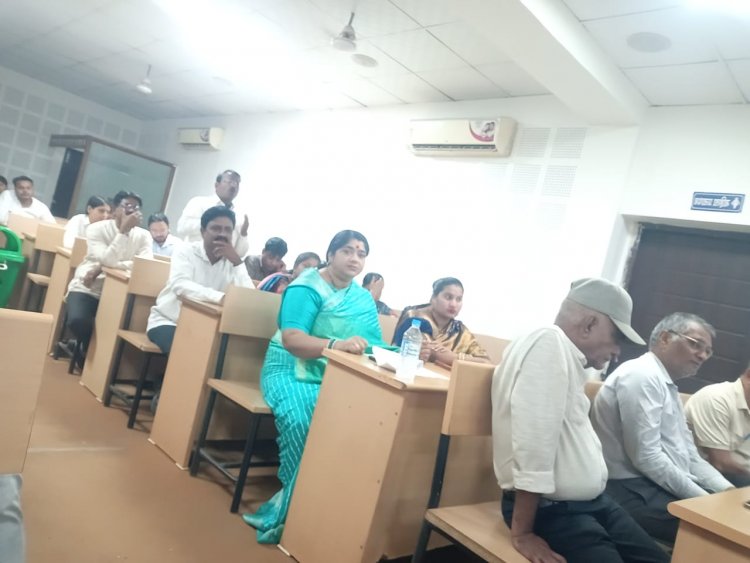 निगम अधिकारियों के ट्रांसफर के बाद नहीं बदलना चाहिए विभाग का मोबाइल नंबर, हर वार्ड का रोज निरीक्षण करें महापौर