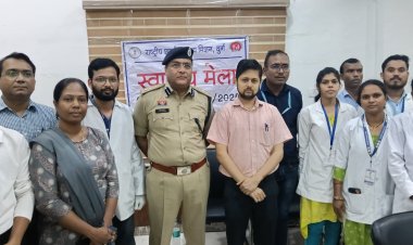 कलेक्ट्रेट के सभी अधिकारी और कर्मचारियों ने कराया स्वास्थ्य परीक्षण 