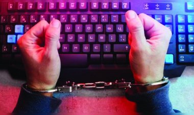 सब इंस्पेक्टर डिजिटल अरेस्ट का शिकार, गिरफ्तारी की डर से  पत्नी के जेवर गिरवी रखकर व बेटे के नाम का एफडी तोड़कर फ्रॉड को दे दिए 22 लाख रुपए