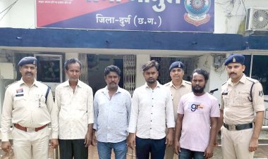 भिलाई में गर्भवती महिला से दरिंदगी: शराब के नशे में की मारपीट, गर्भ में ही शिशु की मौत, 4 आरोपी गिरफ्तार