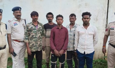 देवार गिरोह का पर्दाफाश: दुर्ग पुलिस ने पकड़े 5 बाइक चोर, 10 लाख की 14 मोटरसाइकिलें बरामद