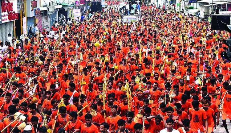 कांवड़ यात्रा का असर: स्कूल 16 से 23 जुलाई तक बंद, हाईवे पर भारी जाम