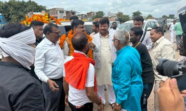 यादव समाज कैबिनेट मंत्री गजेंद्र यादव का किया भव्य स्वागत