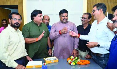 मंत्री गजेंद्र यादव का बड़ा फैसला, छत्तीसगढ़ में 12 साल बाद प्राचार्यों की पदोन्नति आदेश जारी, 1222 को लाभ