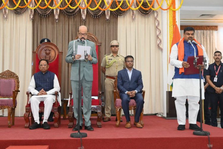 गजेंद्र यादव बने शिक्षा मंत्री, राज्यपाल ने दिलाई शपथ, देखें मंत्रियों के विभाग की सूची