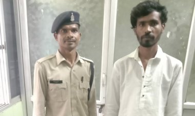 दुर्ग पुलिस की बड़ी कार्रवाई, आदतन बदमाश को चाकू सप्लाई करने वाला मोहम्मद सरफराज गिरफ्तार