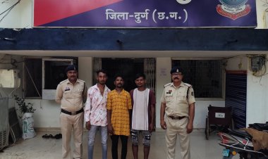 झपटमारी करने वाले तीन आरोपी गिरफ्तार, नगदी और मोबाइल बरामद