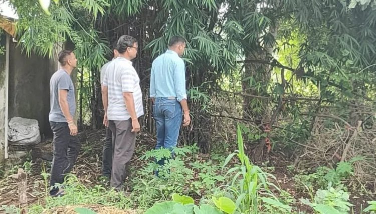 घर की खुदाई से निकले पति-पत्नी और दो बच्चाें का शव, फैली सनसनी