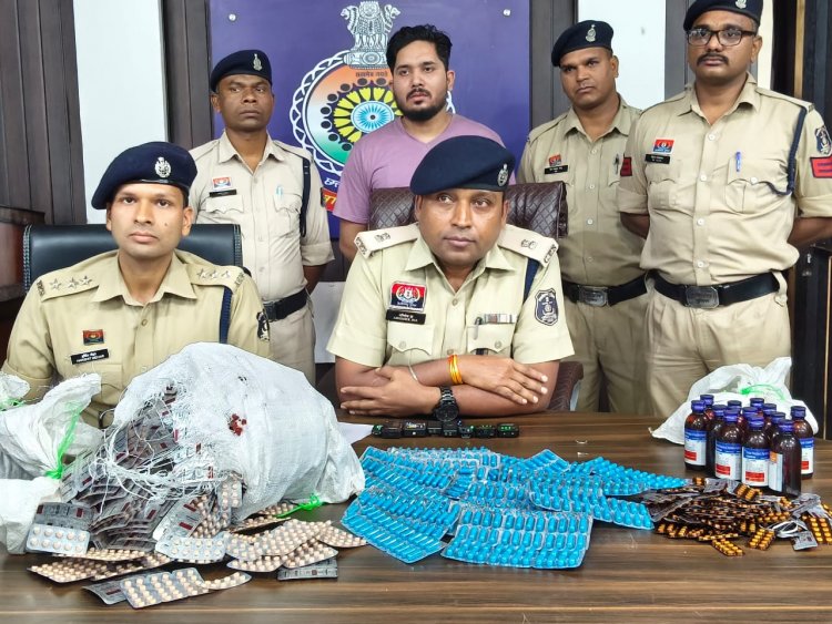 दुर्ग में नशे का सौदागर वैभव खंडेलवाल गिरफ्तार, हजारों नशीली गोलियां और सिरप बरामद